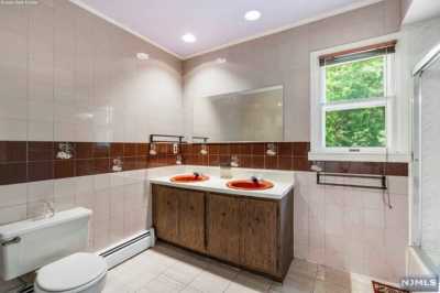 Home For Sale in Tenafly, New Jersey