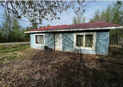 Home For Sale in North Pole, Alaska