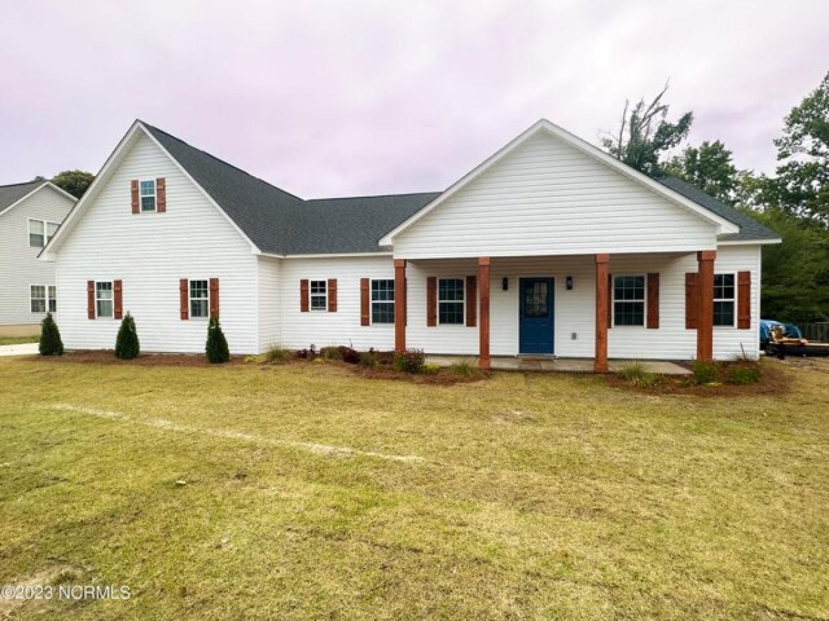 Picture of Home For Sale in Sneads Ferry, North Carolina, United States