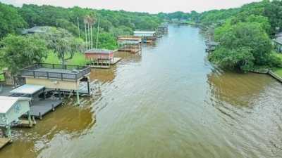 Home For Sale in Sargent, Texas