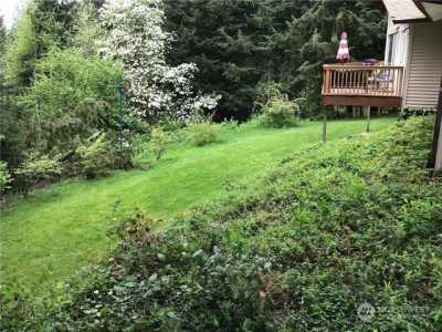 Home For Sale in Lake Tapps, Washington
