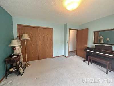 Home For Sale in Marquette, Michigan