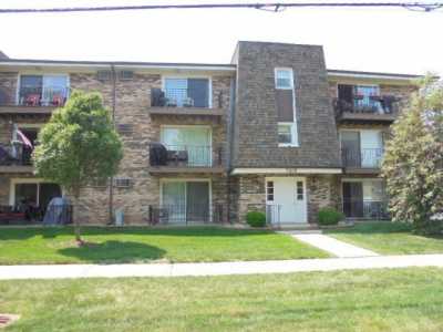 Home For Sale in Chicago Ridge, Illinois