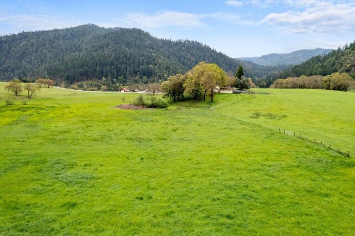 Picture of Residential Land For Sale in Salyer, California, United States