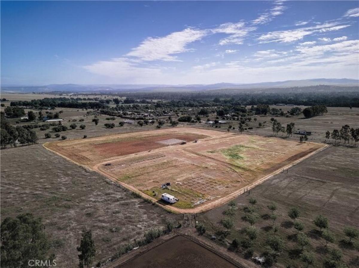 Picture of Residential Land For Sale in Palermo, California, United States