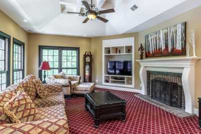 Home For Sale in Nicholasville, Kentucky
