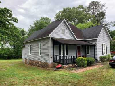 Home For Sale in Bowdon, Georgia