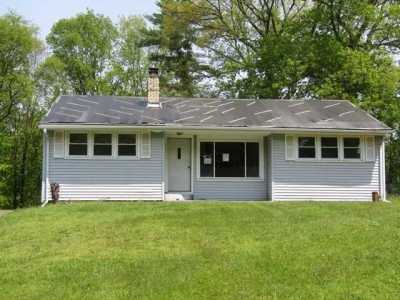 Home For Sale in Ulster Park, New York