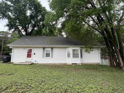 Home For Sale in Augusta, Kansas