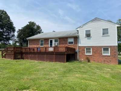 Home For Sale in Warsaw, Virginia