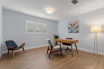Home For Sale in Costa Mesa, California