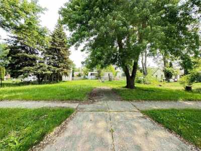 Residential Land For Sale in Dearborn Heights, Michigan