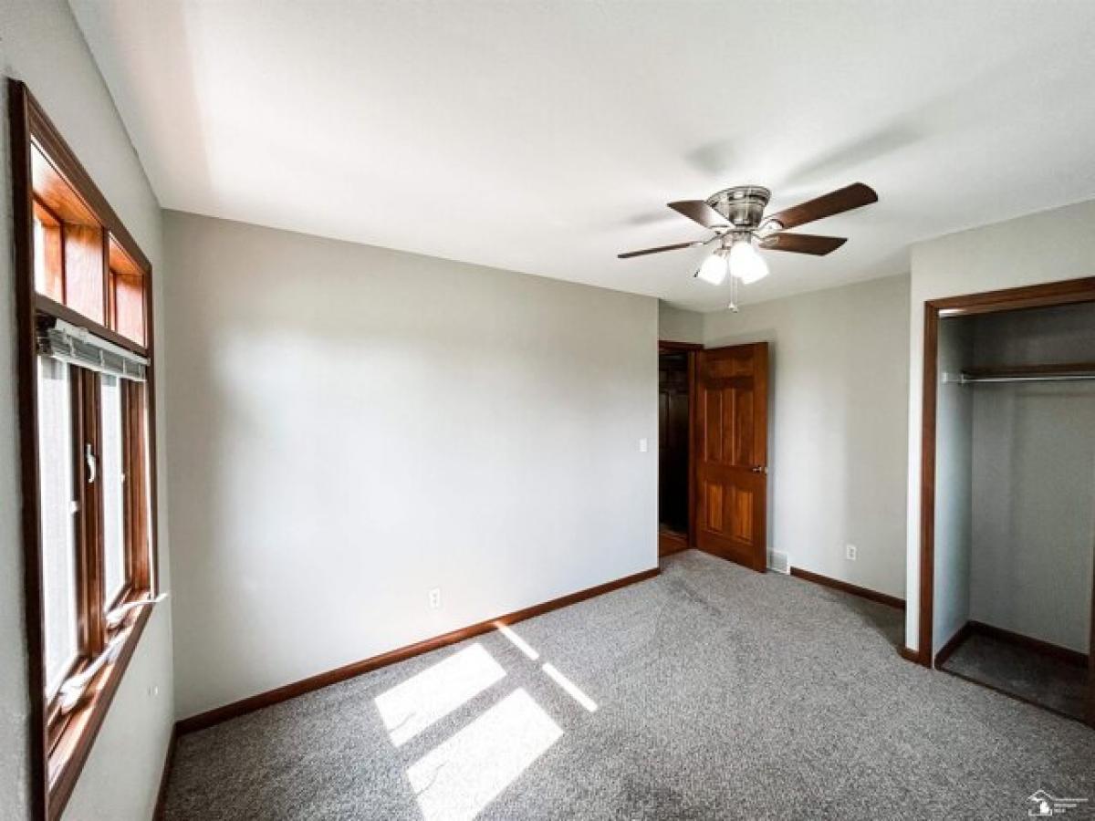 Picture of Home For Sale in Ottawa Lake, Michigan, United States