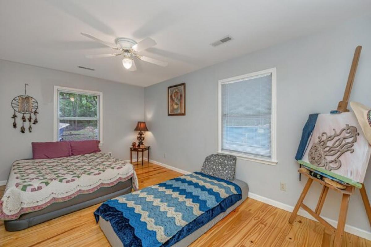 Picture of Home For Sale in Edisto Island, South Carolina, United States