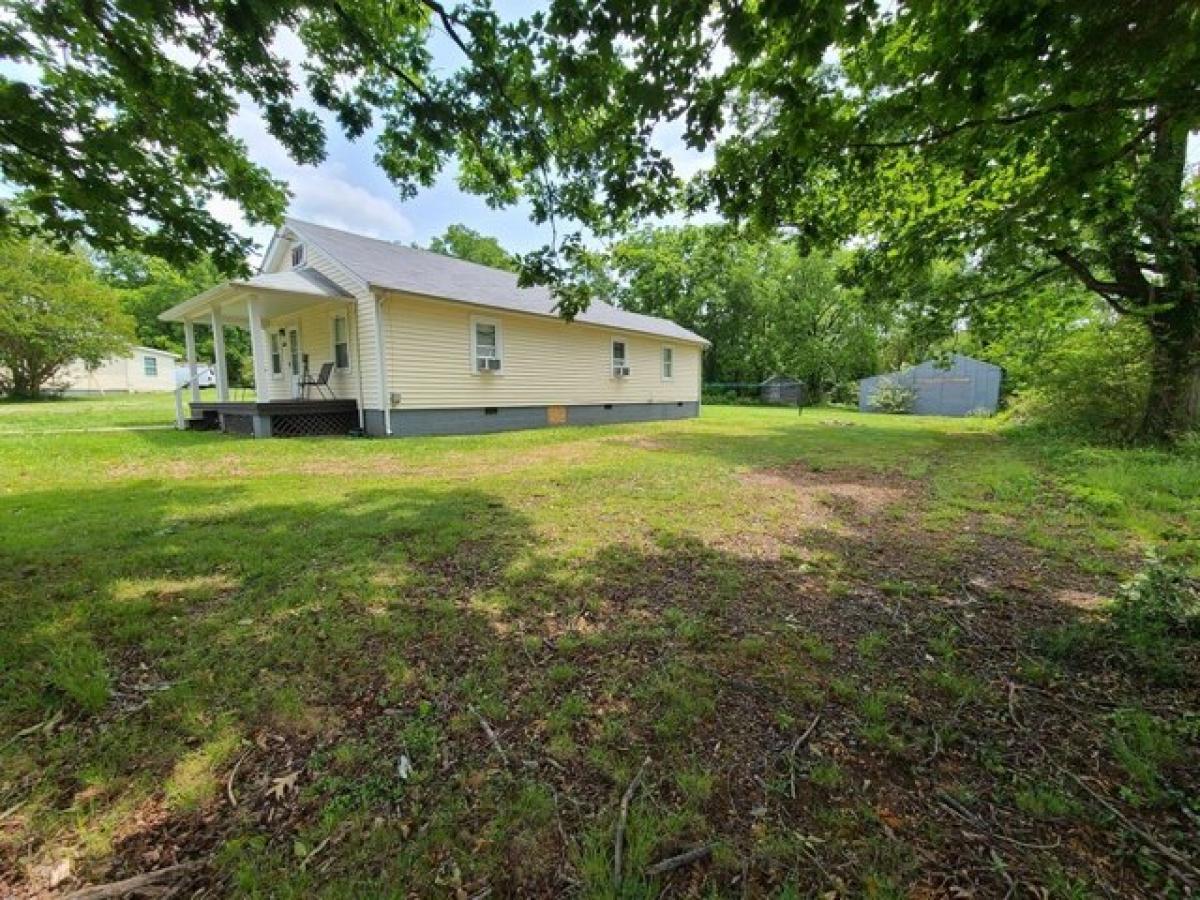 Picture of Home For Sale in Dillwyn, Virginia, United States