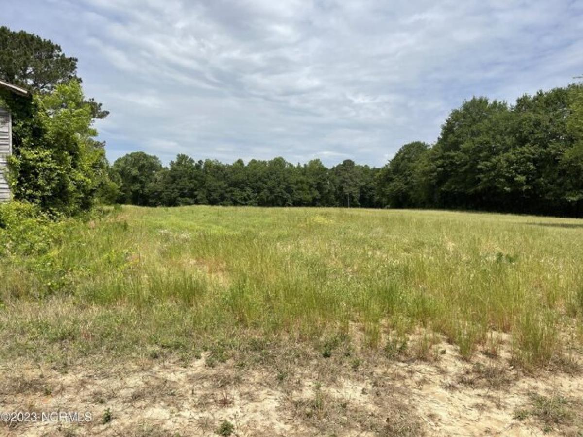 Picture of Residential Land For Sale in Dunn, North Carolina, United States