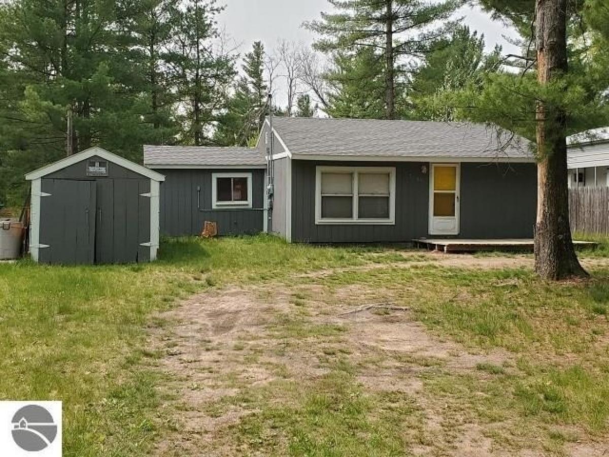 Picture of Home For Sale in Prescott, Michigan, United States