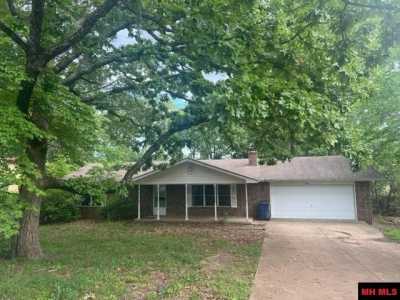 Home For Sale in Mountain Home, Arkansas