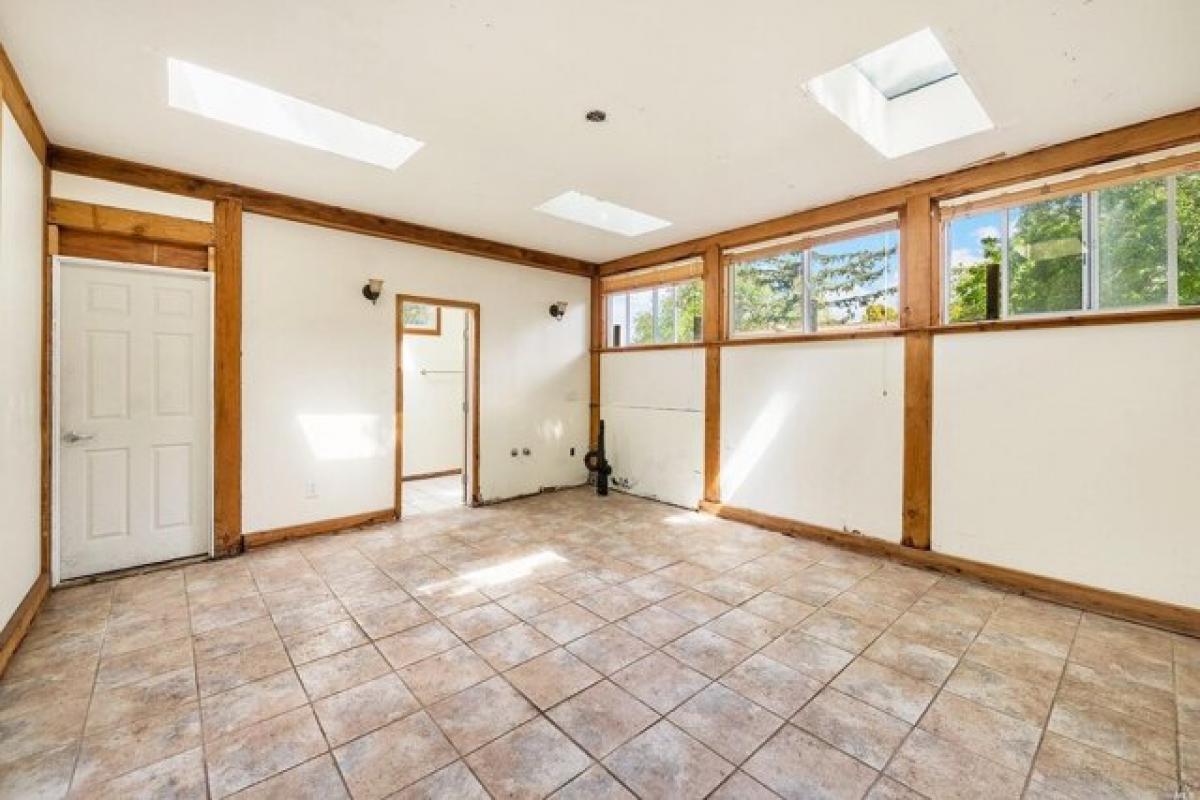 Picture of Home For Sale in Graton, California, United States