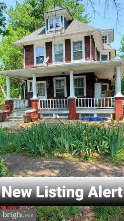 Home For Sale in Mount Rainier, Maryland