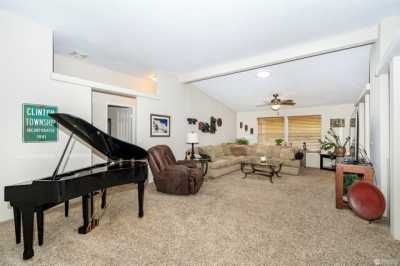 Home For Sale in Winlock, Washington