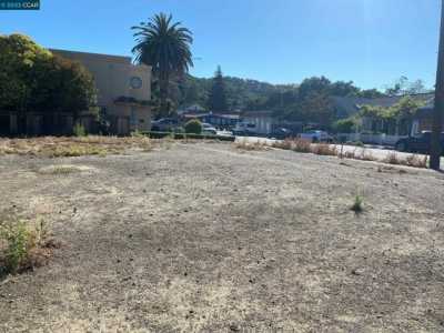 Residential Land For Sale in Martinez, California
