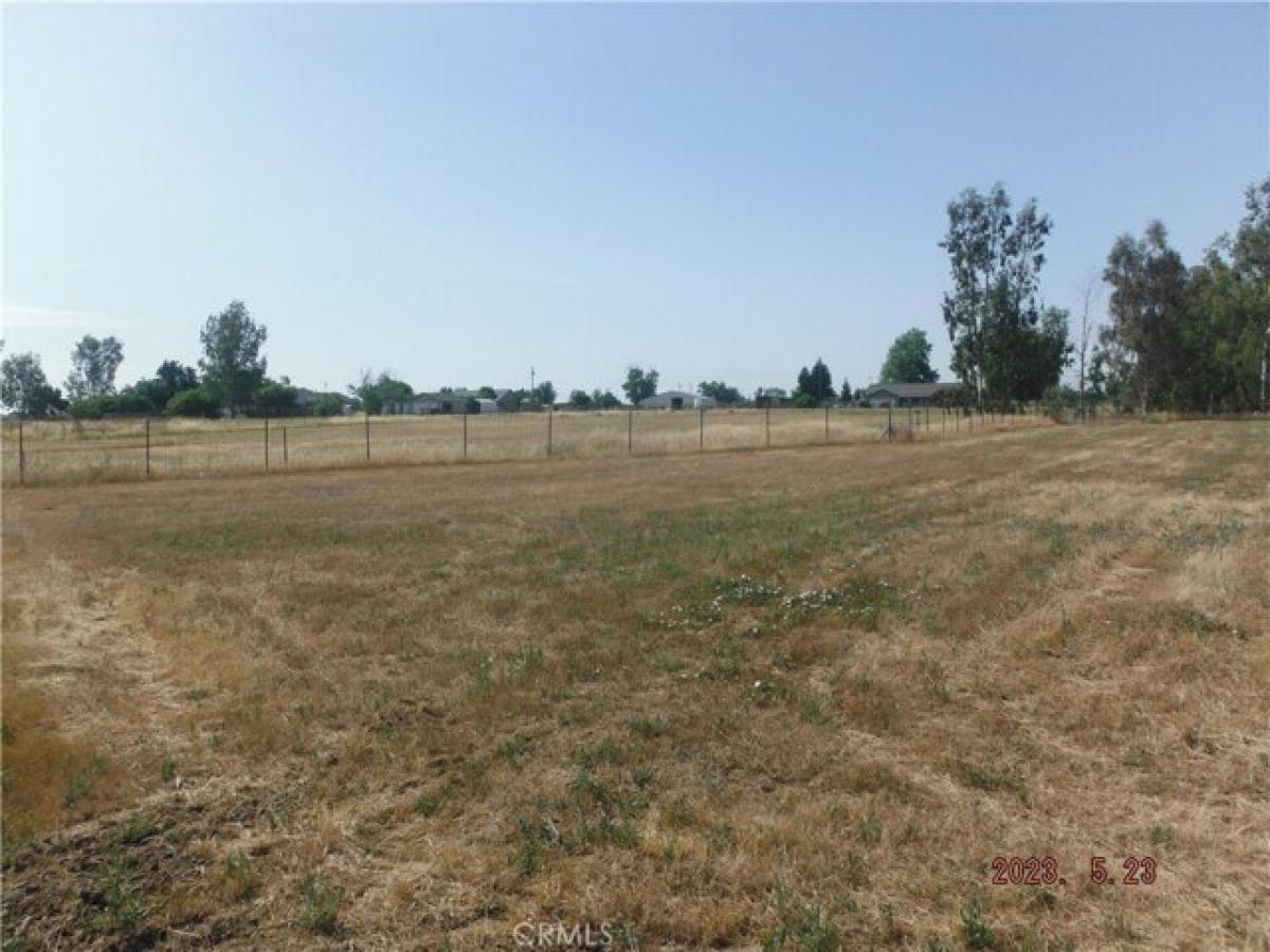 Picture of Residential Land For Sale in Gerber, California, United States