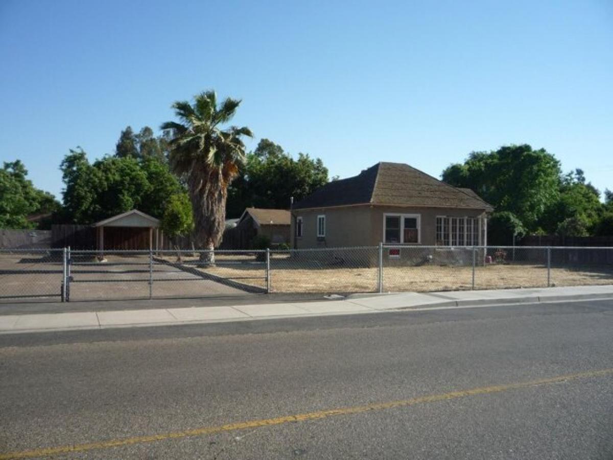 Picture of Home For Sale in Ceres, California, United States