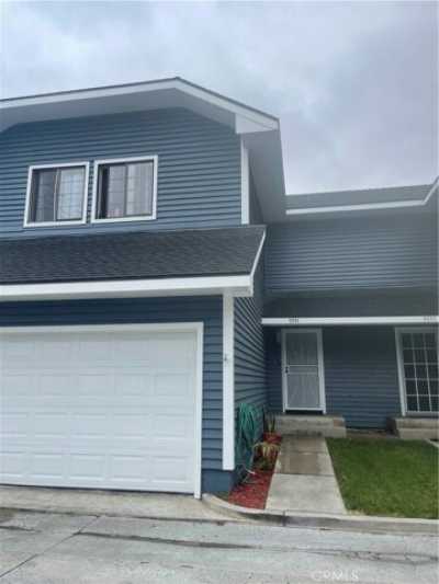 Home For Rent in Cypress, California