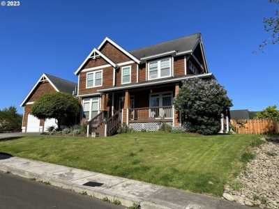 Home For Sale in Seaside, Oregon
