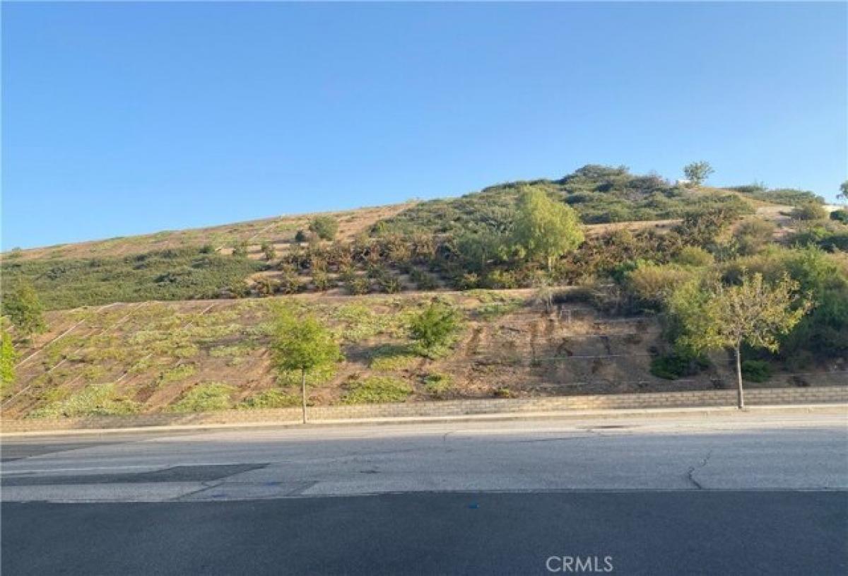 Picture of Residential Land For Sale in Saugus, California, United States
