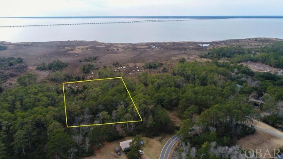 Picture of Residential Land For Sale in Manteo, North Carolina, United States