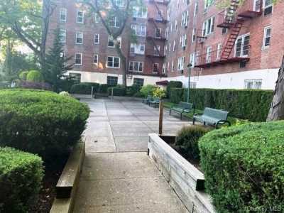 Home For Rent in Yonkers, New York