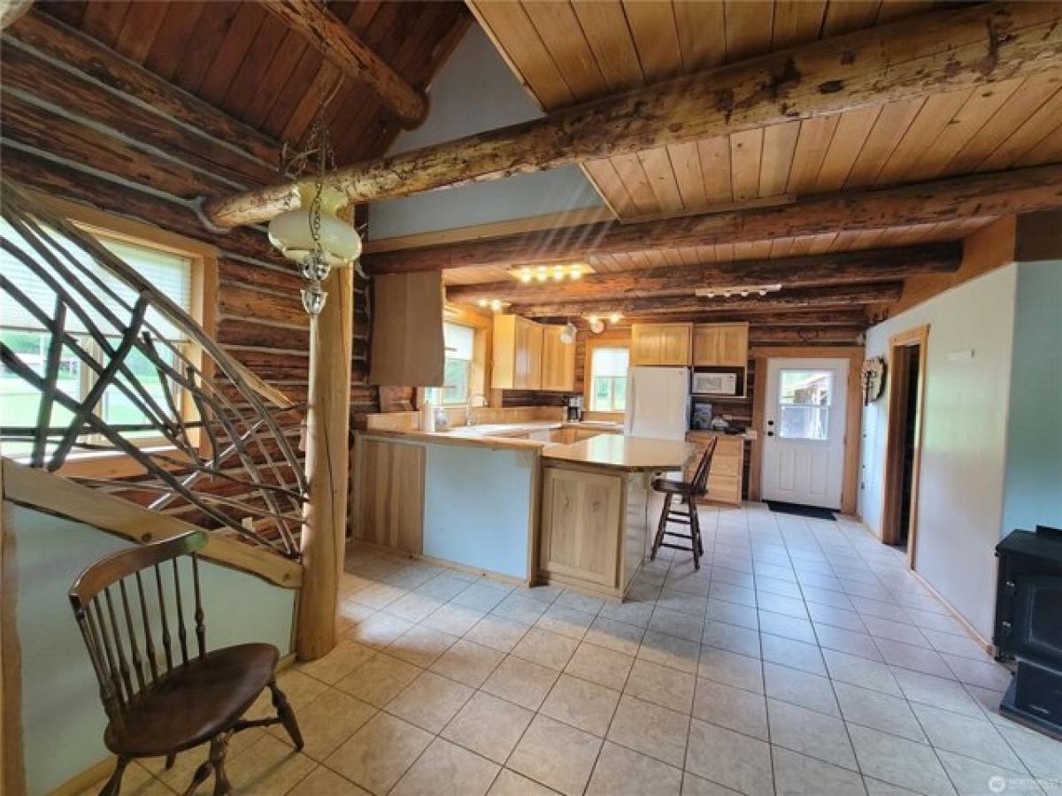 Picture of Home For Sale in Glenoma, Washington, United States