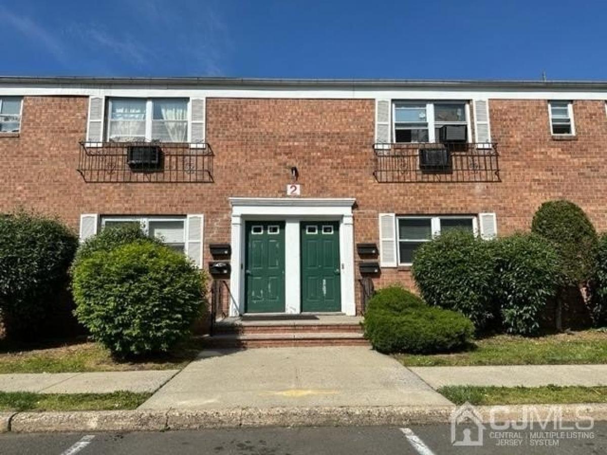 Picture of Home For Sale in Spotswood, New Jersey, United States