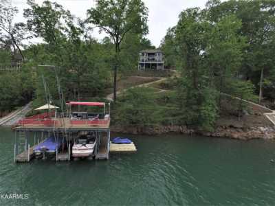 Home For Sale in Jacksboro, Tennessee