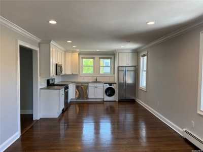 Apartment For Rent in Port Washington, New York
