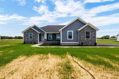 Home For Sale in Smiths Grove, Kentucky