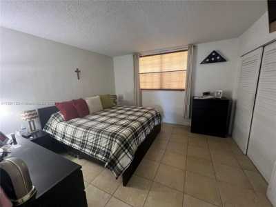 Home For Rent in North Bay Village, Florida