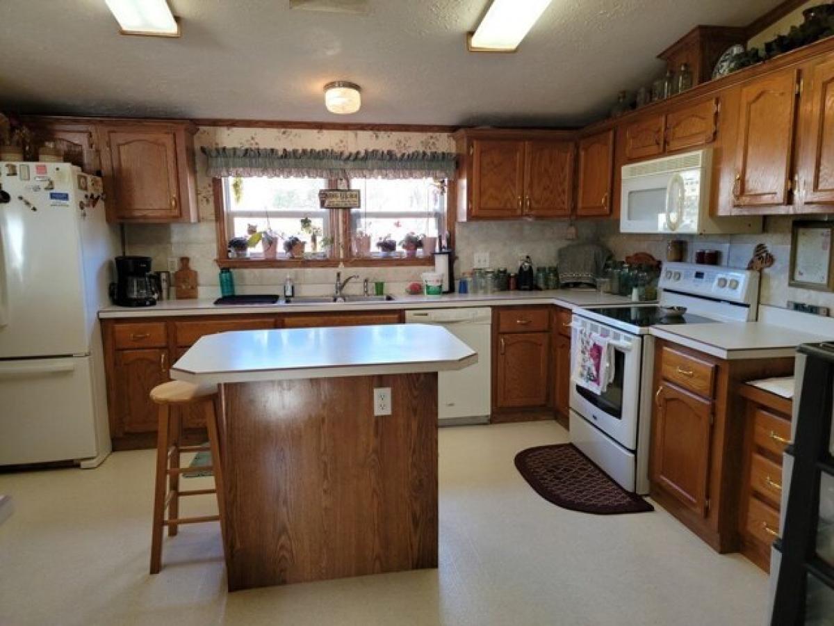 Picture of Home For Sale in Callao, Missouri, United States