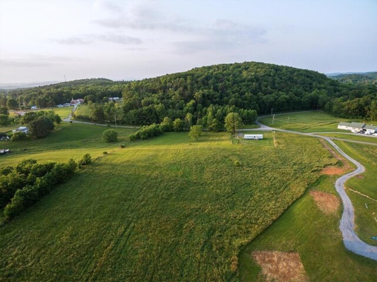 Picture of Residential Land For Sale in Chuckey, Tennessee, United States