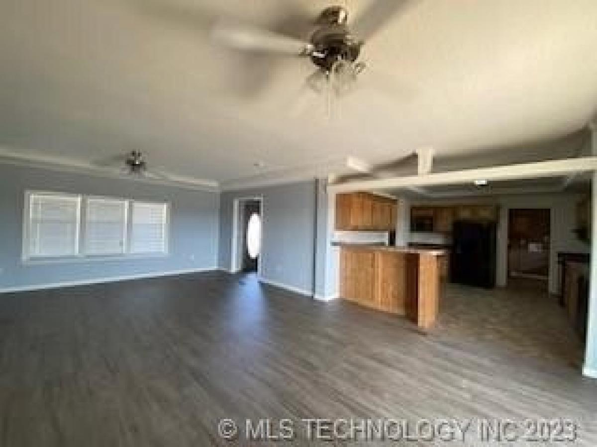 Picture of Home For Sale in Wilson, Oklahoma, United States