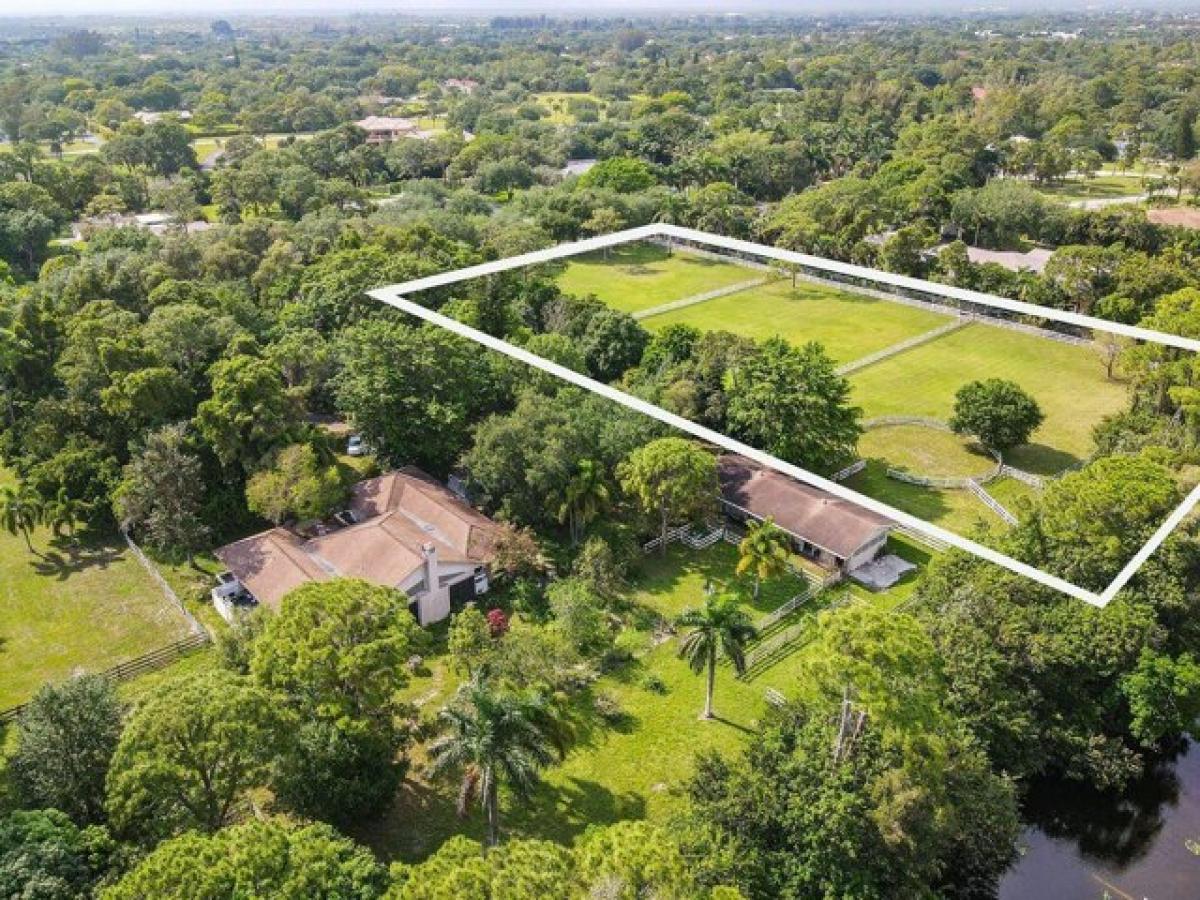 Picture of Residential Land For Sale in Palm Beach Gardens, Florida, United States
