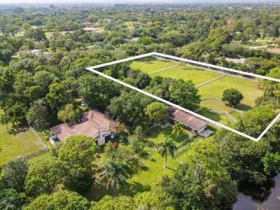 Residential Land For Sale in Palm Beach Gardens, Florida