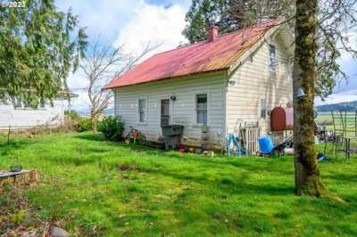 Home For Sale in Rickreall, Oregon