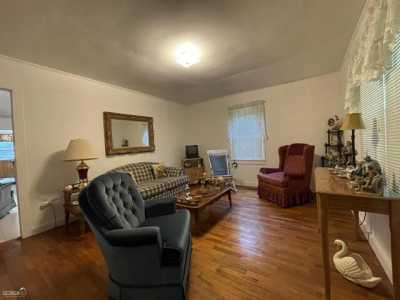 Home For Sale in White Plains, Georgia