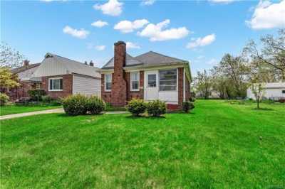 Home For Sale in Kenmore, New York