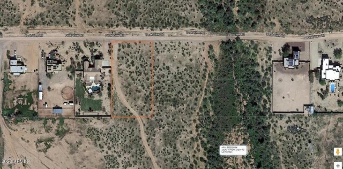 Picture of Residential Land For Sale in Wittmann, Arizona, United States