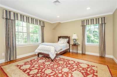 Home For Sale in Elmsford, New York