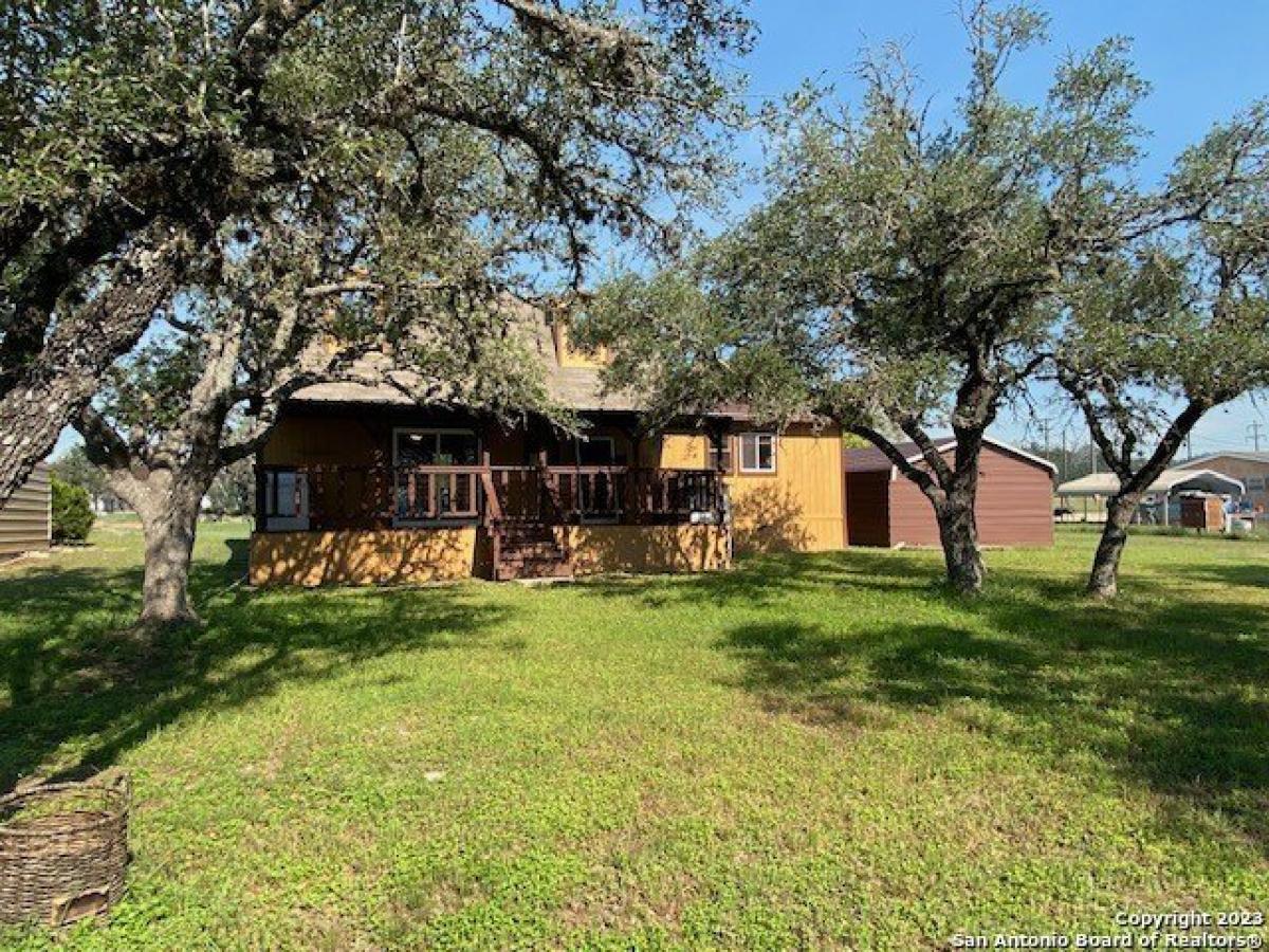 Picture of Home For Sale in Bandera, Texas, United States
